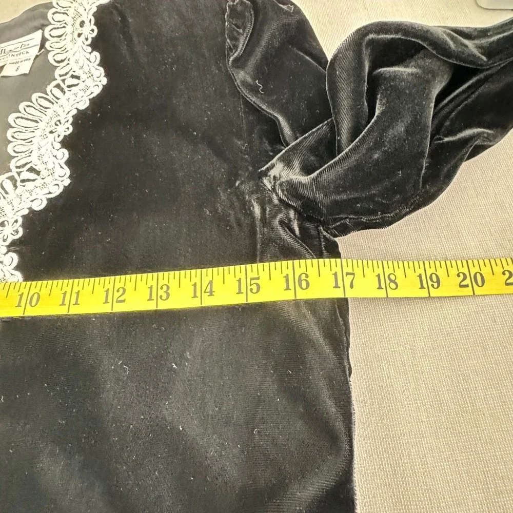 Vintage Talbots x Scott McClintock Black velvet Bolero Jacket - Picture 5 of 7